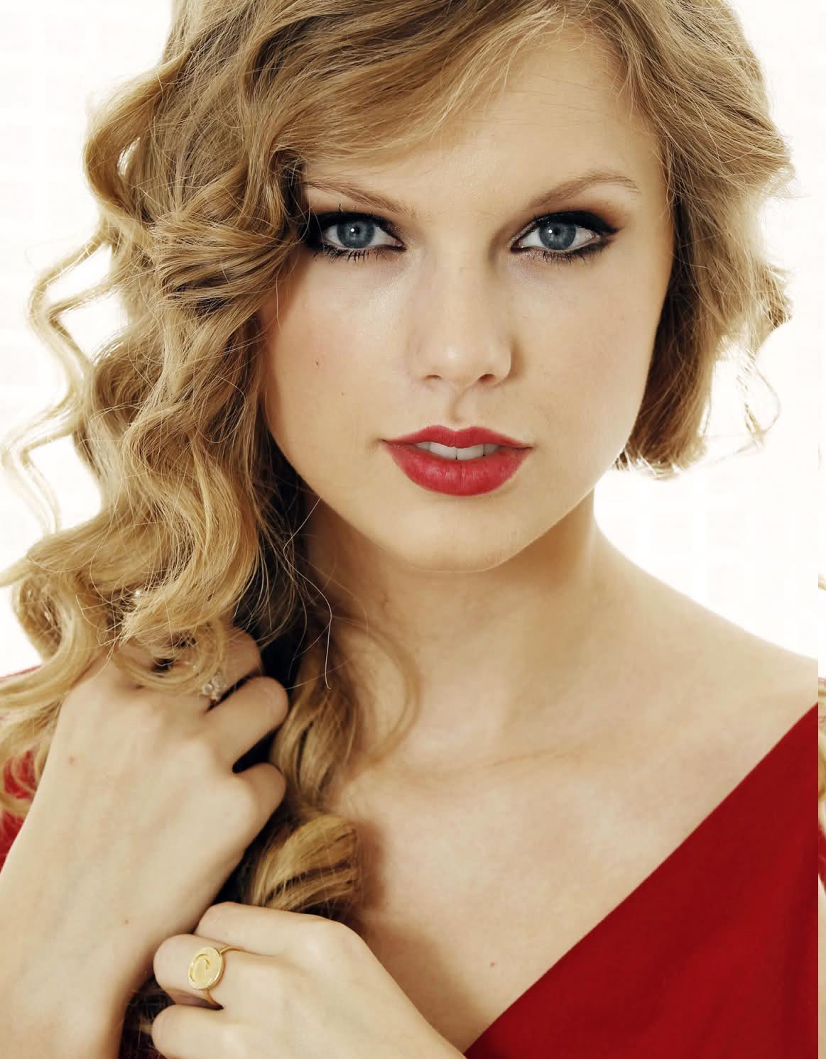 We Are Never Ever Getting Back Together - Taylor Swift